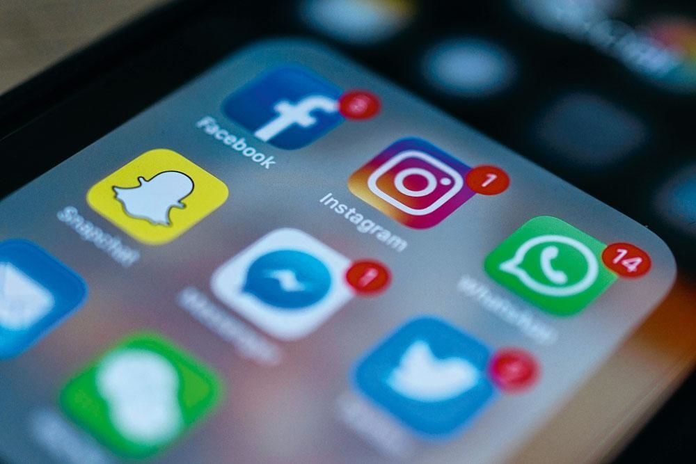 Anno 2019, komt het erop aan specifieke richtlijnen te voorzien per sociaal medium: Facebook gebruik je niet op dezelfde manier zoals Twitter of LinkedIn., Belga Image